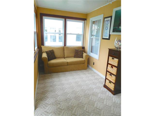 For Sale: 7 Old Colony Rd Old Lyme, CT 06371