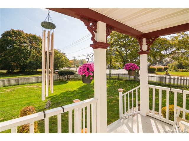 112 Shore Rd