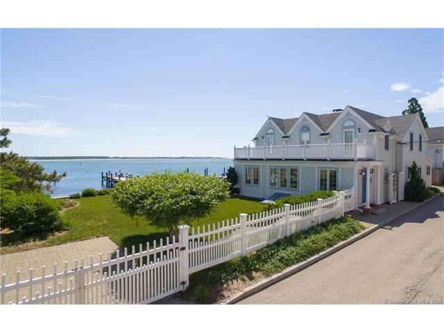 11 Grand St