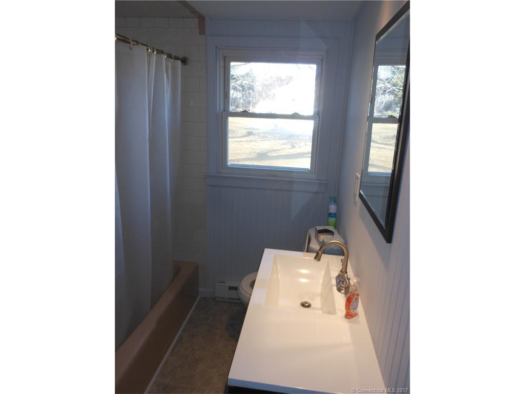 33 Occum Ln