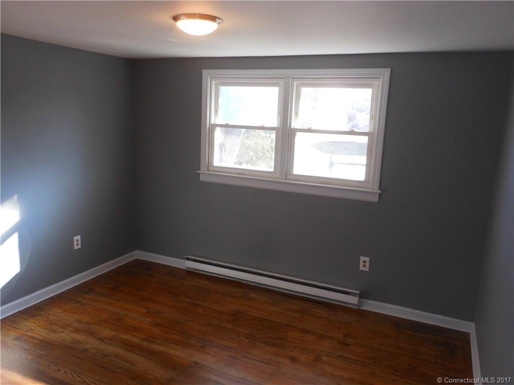 33 Occum Ln