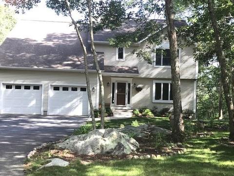 35 Shawandasee Rd