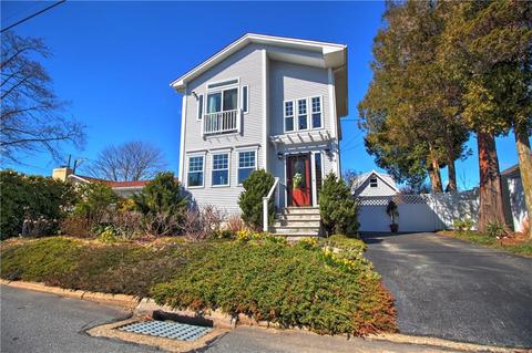 40 Colonial Dr