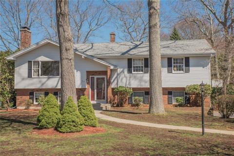 40 Colonial Dr