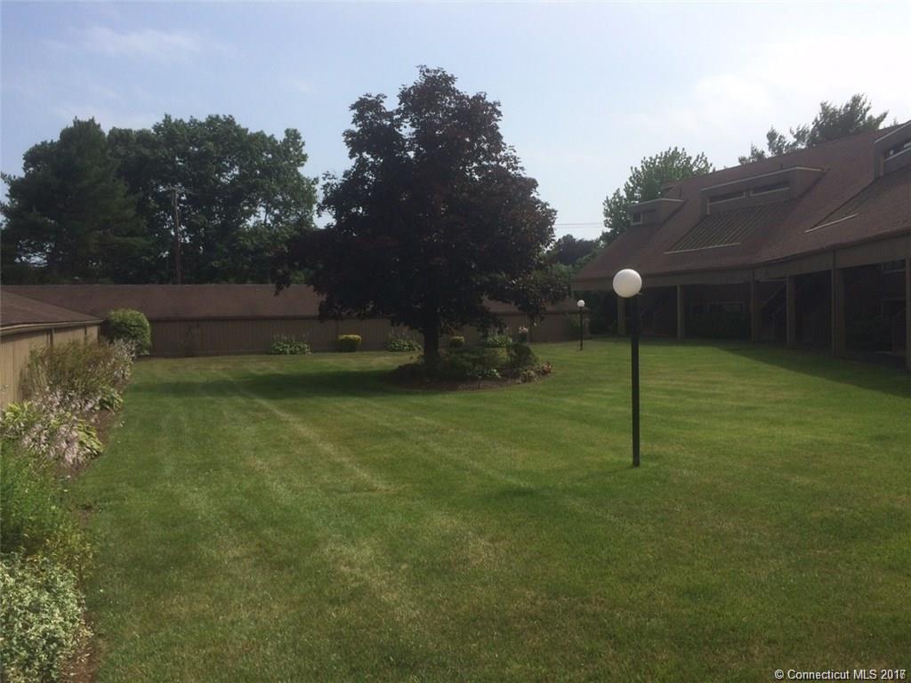 16 Pine Orchard Rd #35