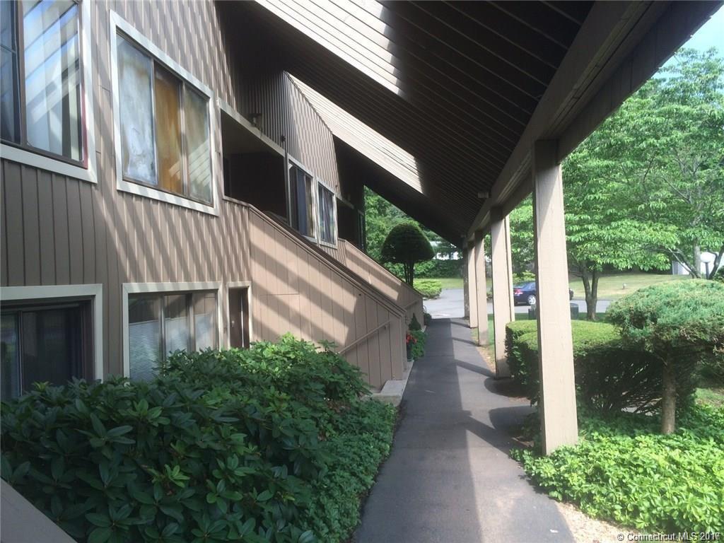 16 Pine Orchard Rd #35