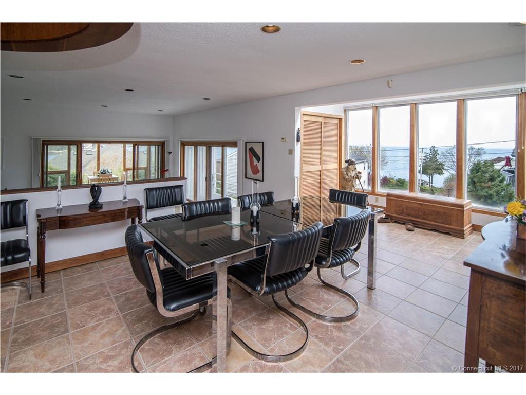 26 Pawson Landing Dr
