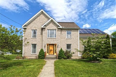 101 Mill Plain Rd