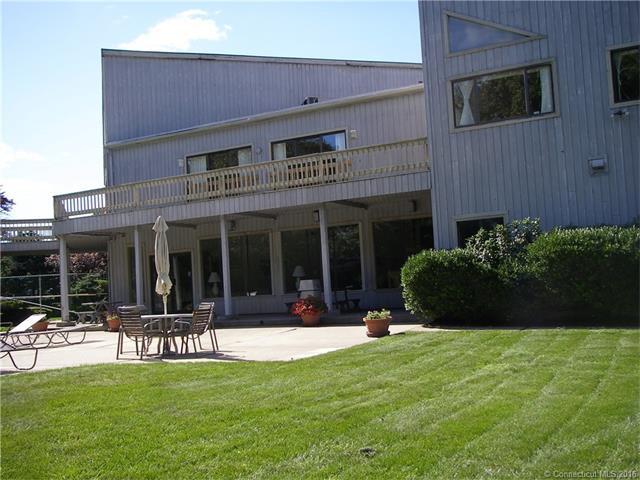 For Sale: 24 Turtle Bay Dr #APT 24 Branford, CT 06405