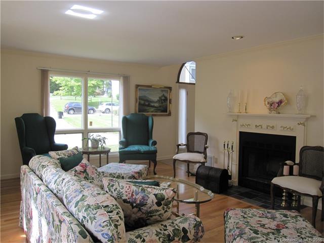 29 Hunting Ridge Farms Rd
