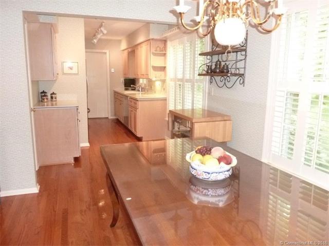 For Sale: 53 Old Towne Rd #APT 53 Cheshire, CT 06410
