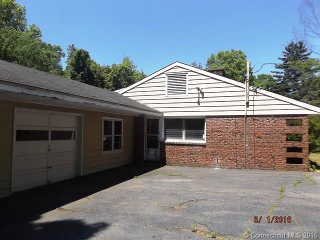 811 Mountain Rd Cheshire, CT 06410