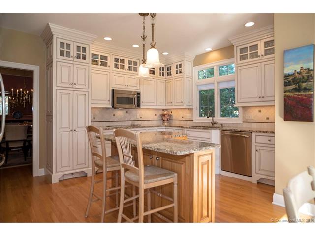 3 Stonegate Cir