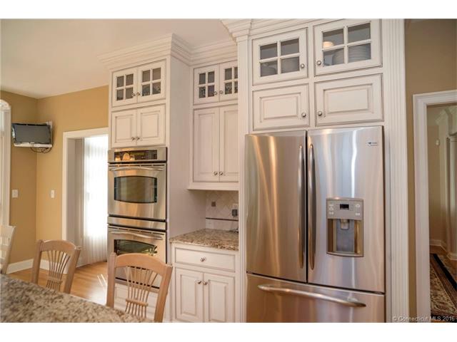3 Stonegate Cir