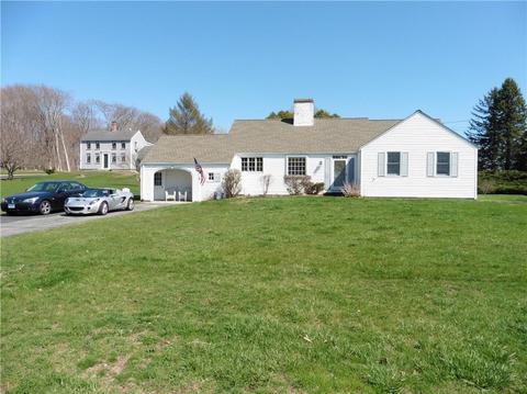54 Waterside Ln