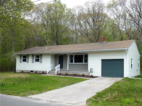 5 Oak Ridge Dr