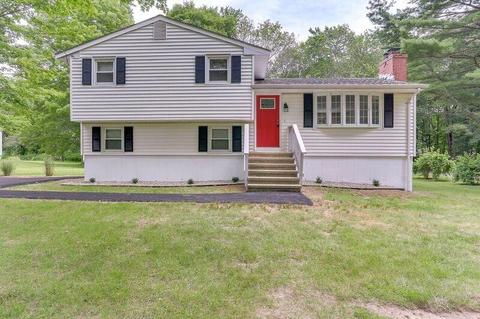 9 Woods Ln