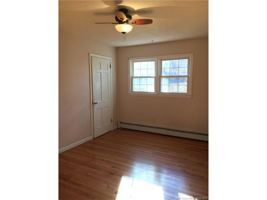 70 Williams Rd