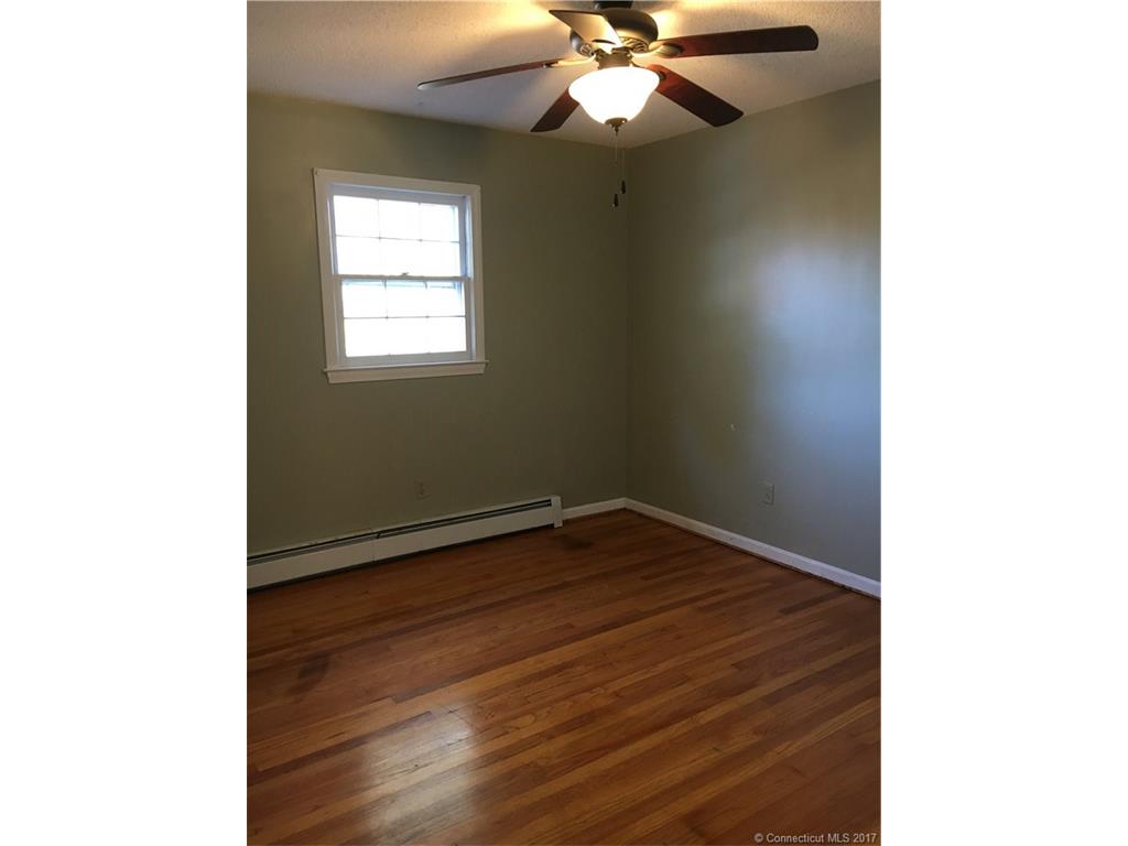 70 Williams Rd