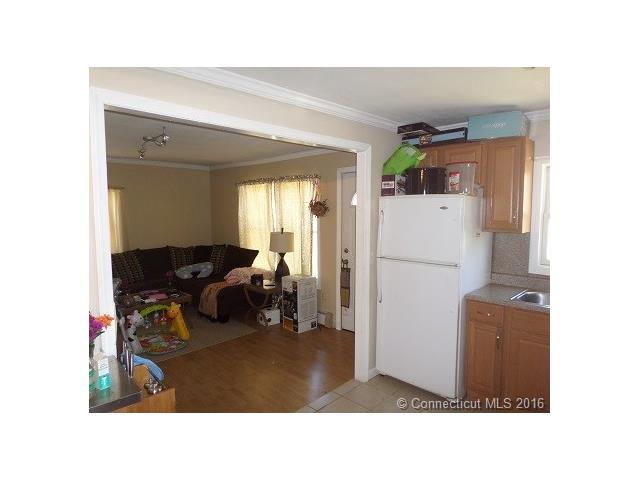 For Sale: 174 New London Rd Colchester, CT 06415