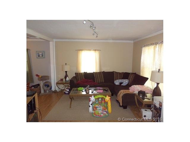 For Sale: 174 New London Rd Colchester, CT 06415