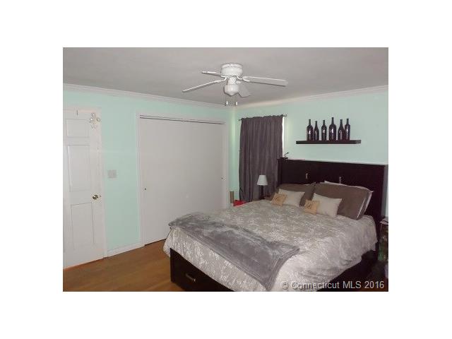 For Sale: 174 New London Rd Colchester, CT 06415