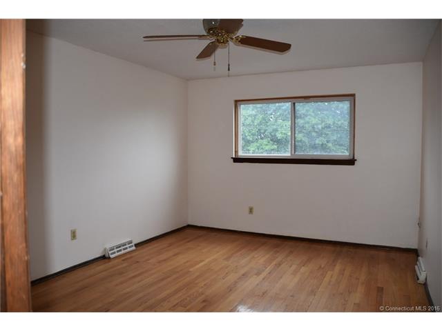 For Sold: 233 Derby Ave # 107 Derby, CT 06418