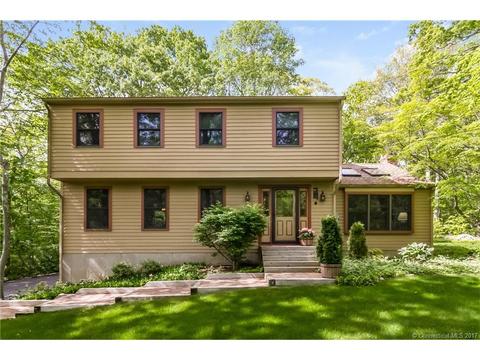78 Chittenden Rd