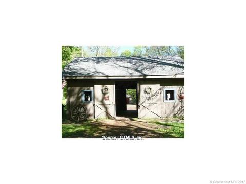 78 Chittenden Rd