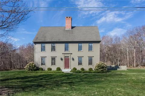 138 Brush Hill Rd