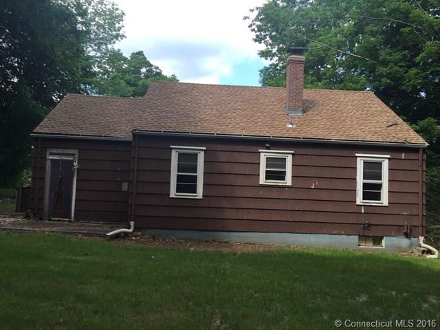 For Sale: 129 Main St East Hampton, CT 06424