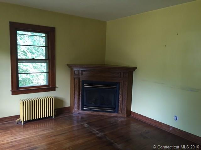 For Sale: 129 Main St East Hampton, CT 06424