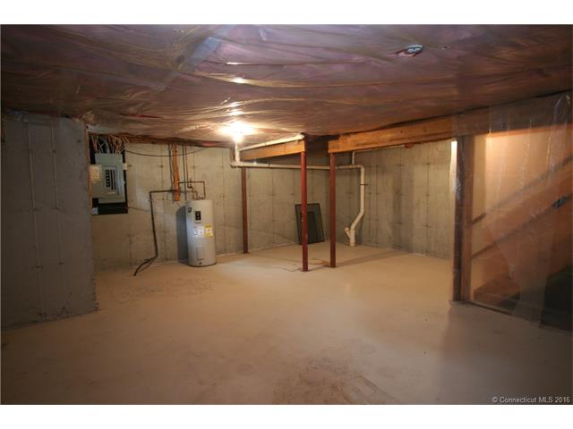 85 N Main St #91