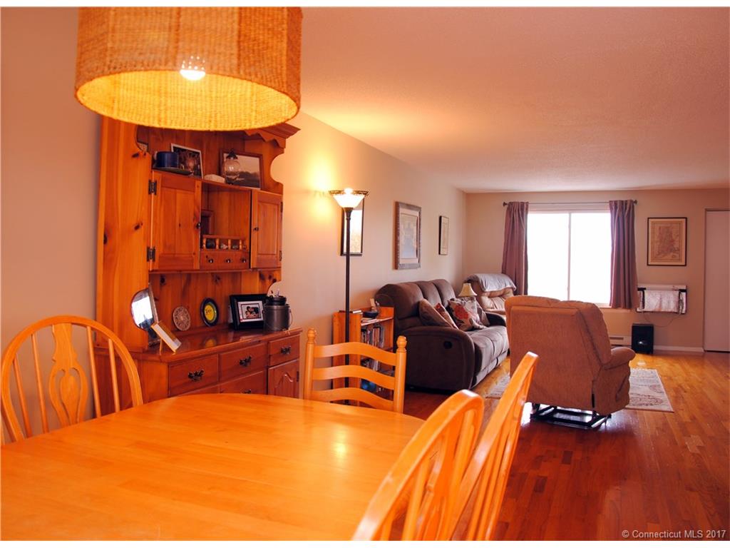 46 Tuttle Rd ## r