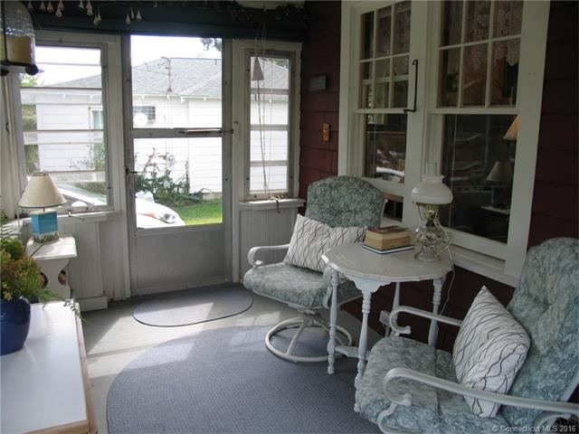 94 Spencer Ave