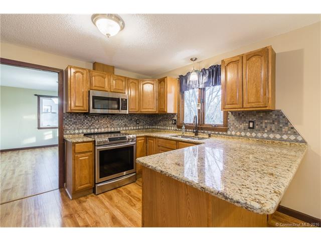 99 Glenview Rd