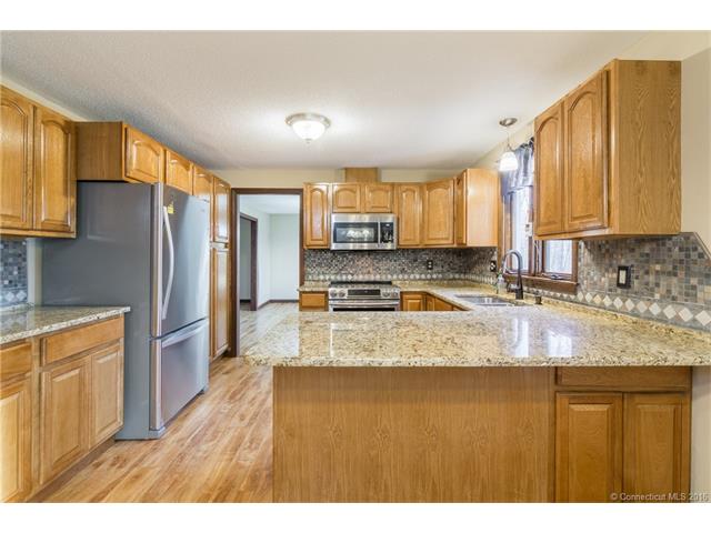 99 Glenview Rd