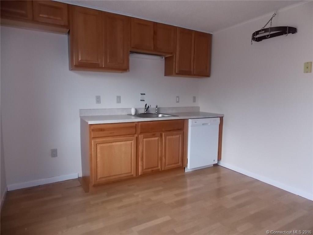 882 Colony Rd #29