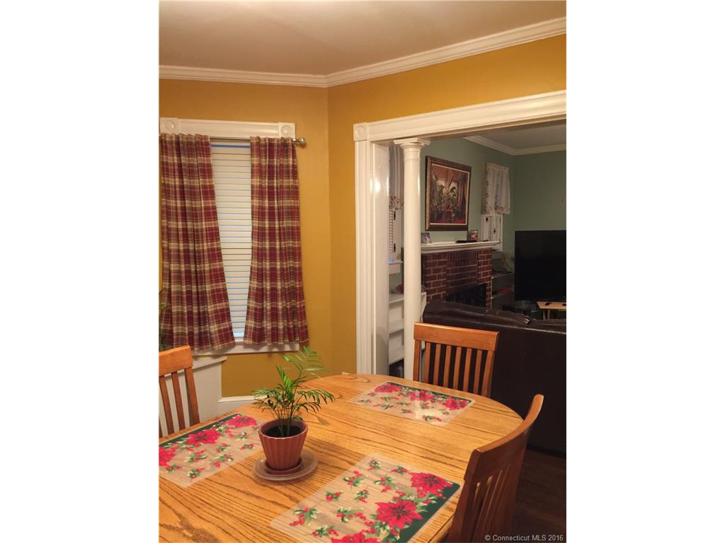 51 Heine Ave