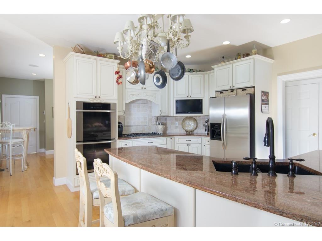 359 Four Rod Rd