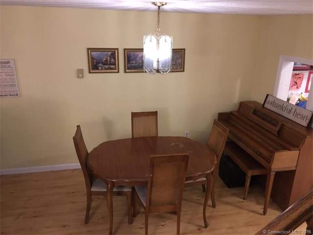 182 Rising Trail Dr #APT 182 Middletown, CT 06457