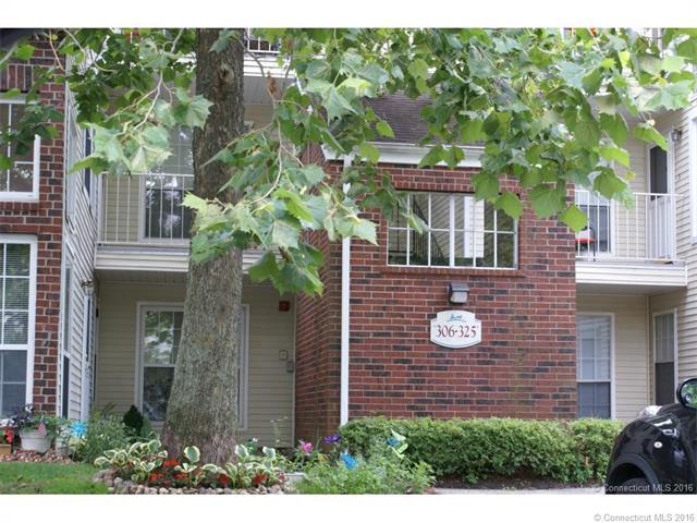 322 Carriage Crossing Ln #322
