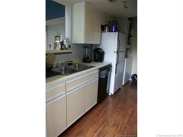 322 Carriage Crossing Ln #322