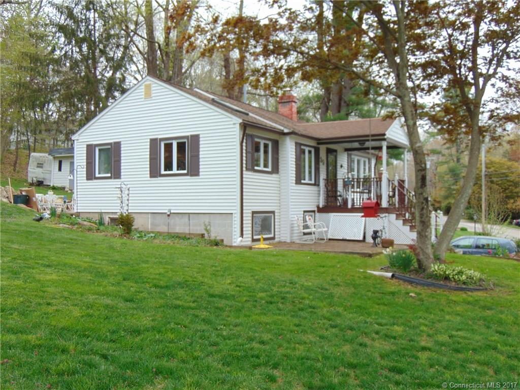 74 Standish Rd
