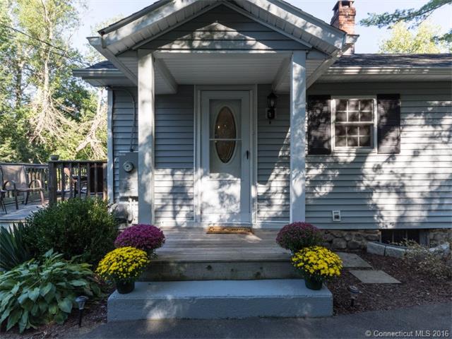27 Botsford Hill Rd