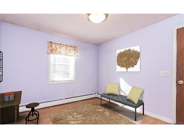 1 Barret Ln