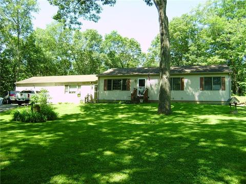 12 Davis Rd