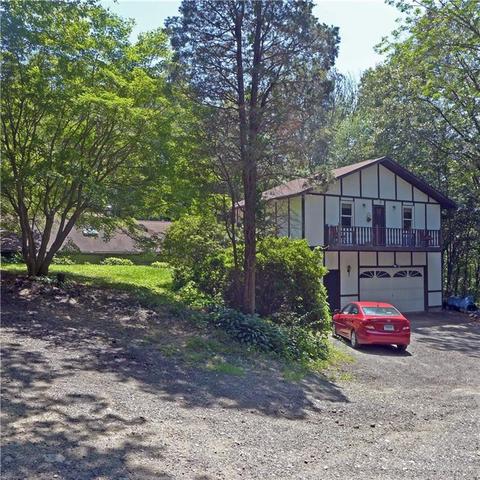 12 Davis Rd