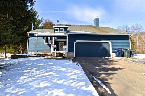 12 Davis Rd