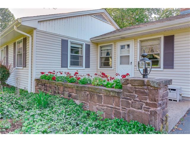 11 Scenic Dr